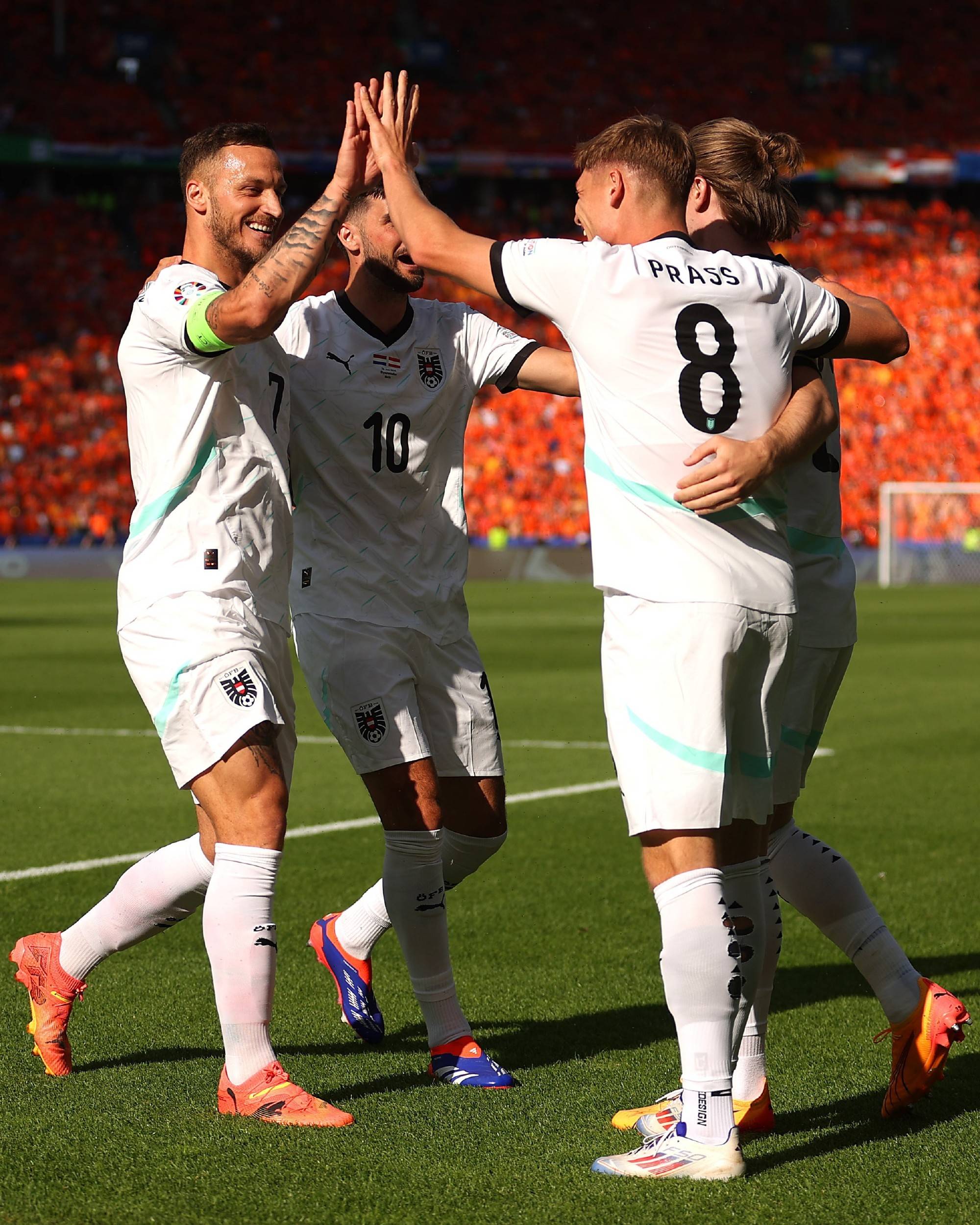 关于波兰队阵容调整不断，欧洲预选赛黑马崛起让人惊艳的信息