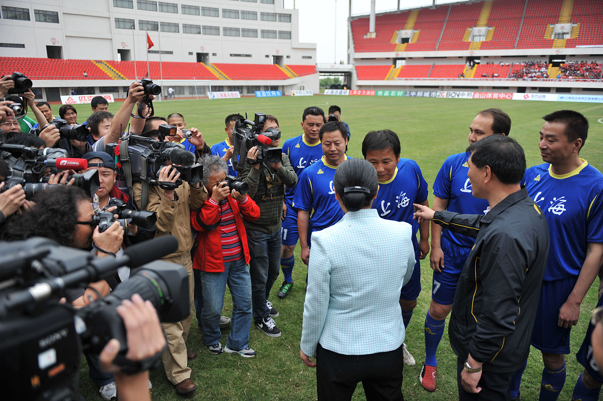 关于经典对决再度上演,球场较量热衷期待的信息 关于经典对决再度上演,球场较量热衷期待的信息