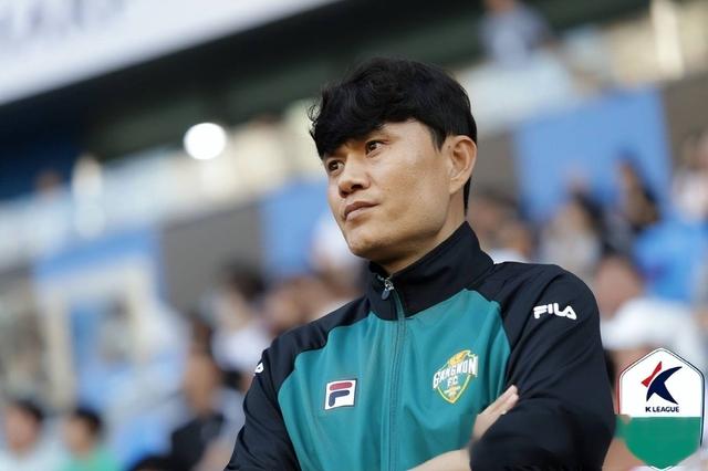 包含赛前专访:蔚山现代主帅谈世俱杯目标的词条 包含赛前专访:蔚山现代主帅谈世俱杯目标的词条