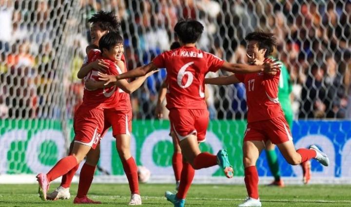 朝鲜女足勇往直前，实现逆袭