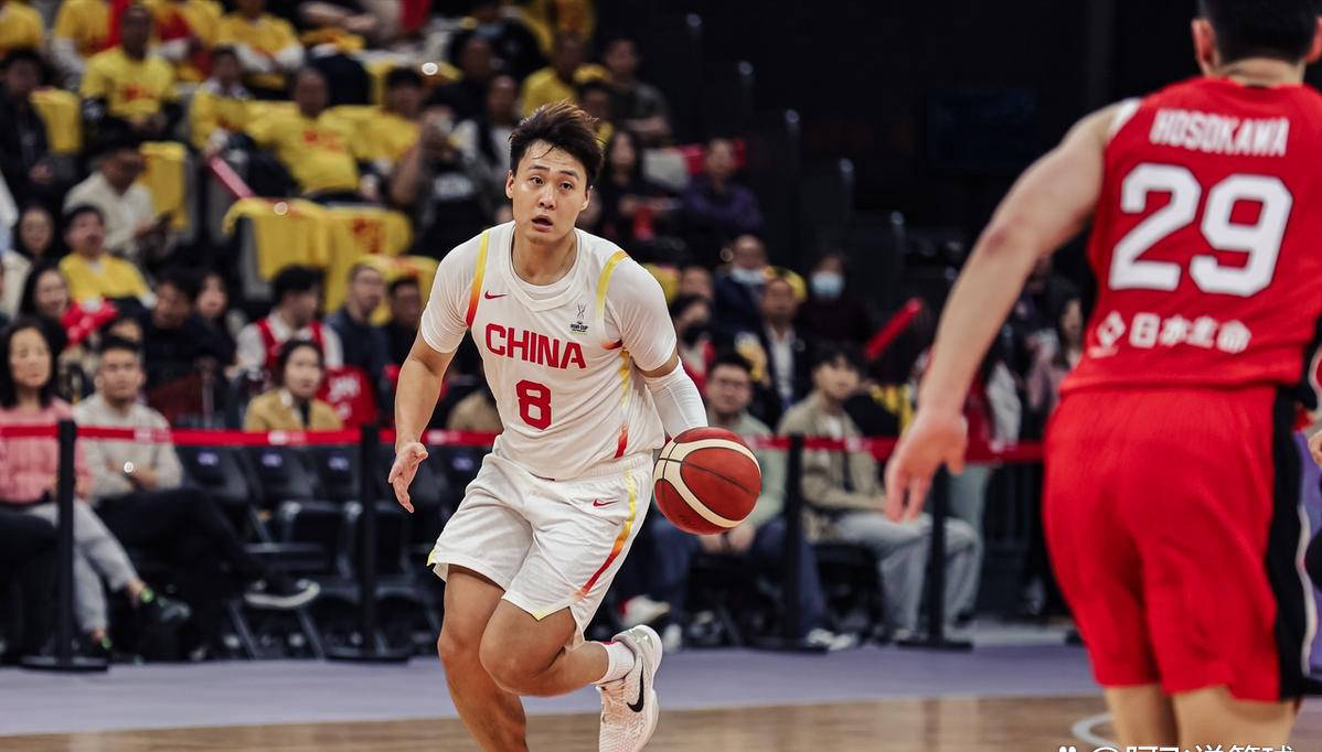 亚洲球员在国际比赛中表现抢眼 亚洲球员在国际比赛中表现抢眼