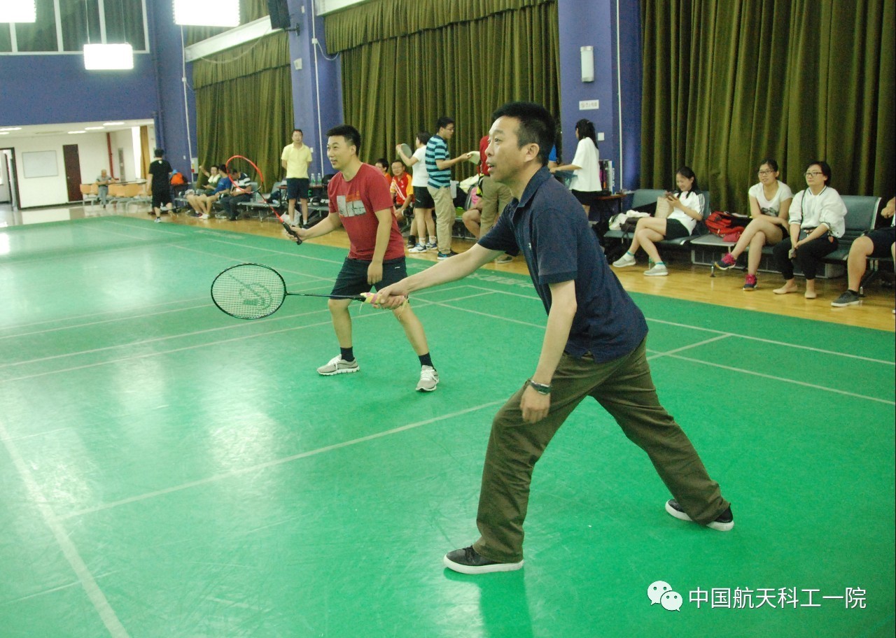 开云平台-球员们精神抖擞，准备闯入决赛的战场