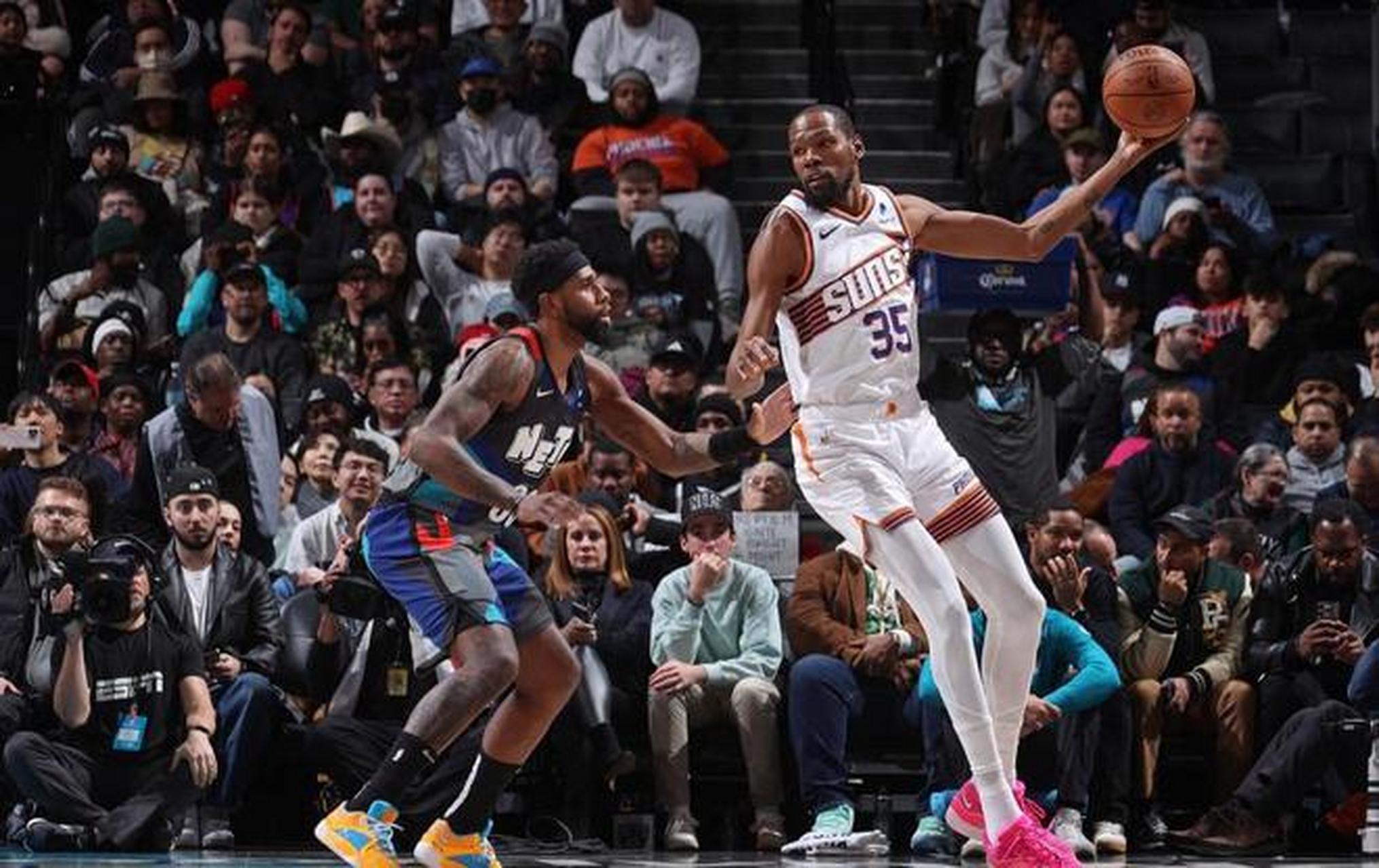 篮网击败太阳,取得重要胜利 篮网击败太阳,取得重要胜利