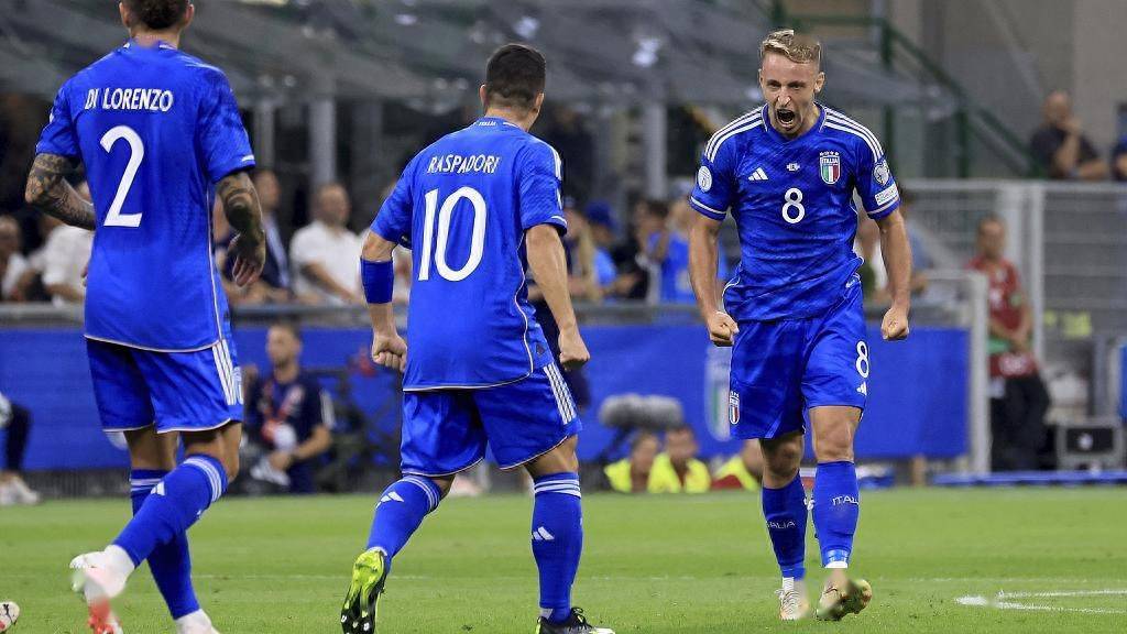 意大利击败以色列，稳居欧预赛小组第一