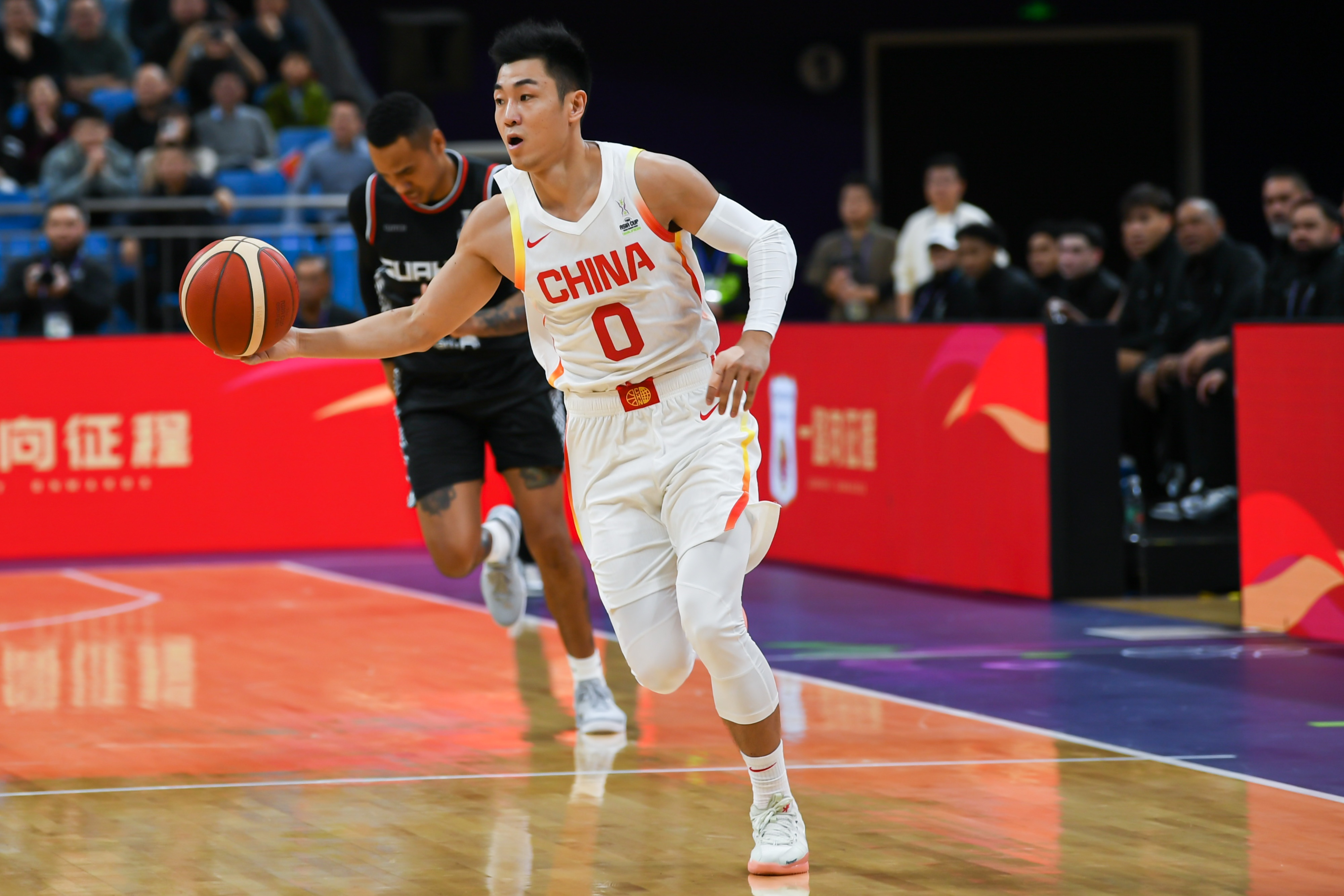 青海男篮展现出强大实力,战胜对手 青海男篮展现出强大实力,战胜对手