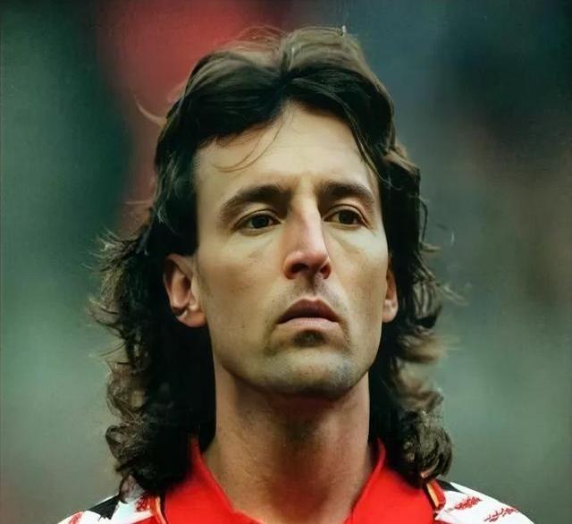 比利时联赛球队签下年轻天才球员