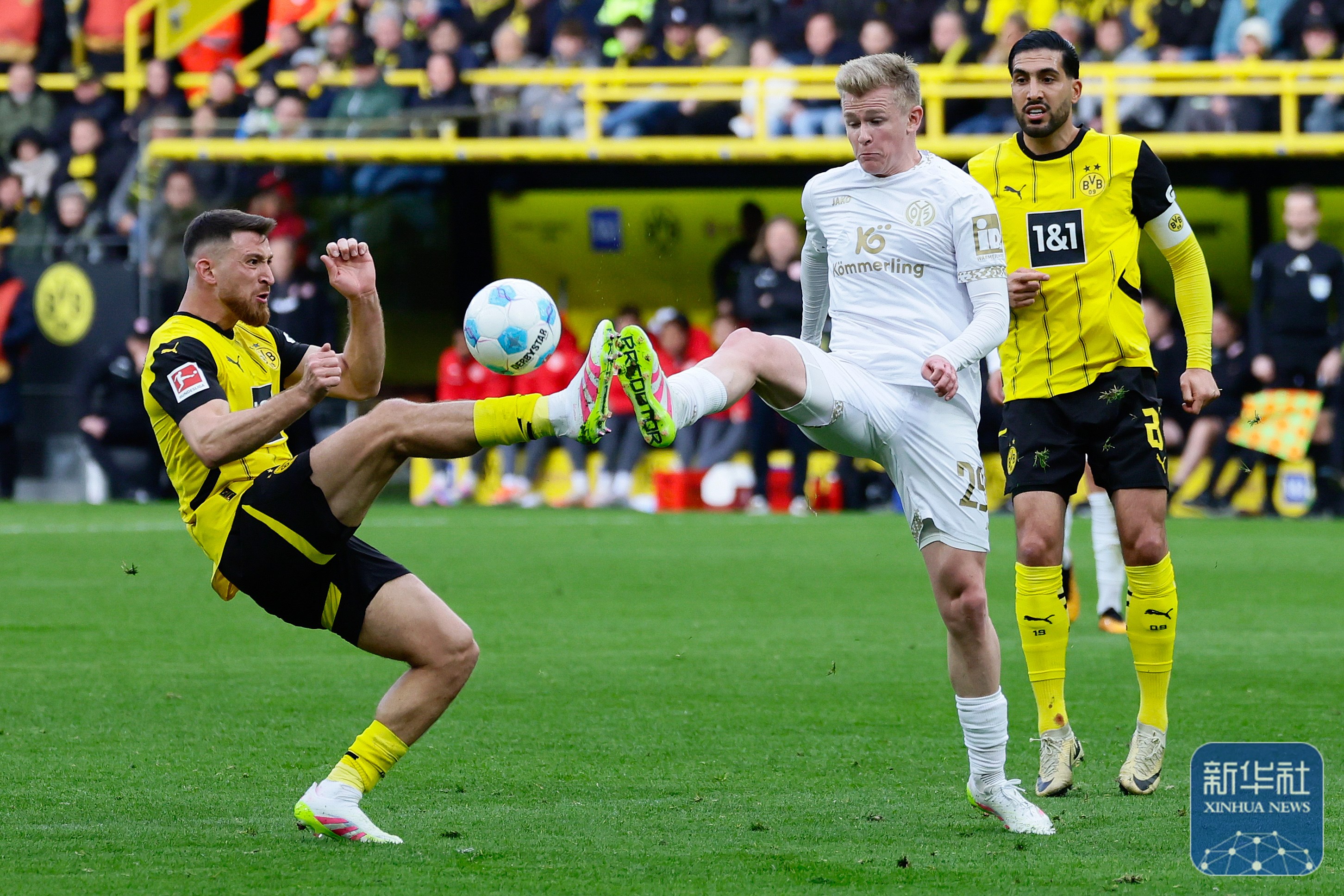 美因茨主场大胜强敌，士气大振