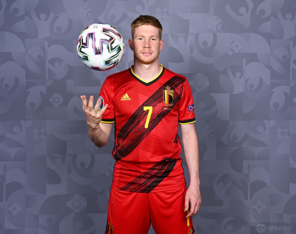 开云体育平台APP-比利时队大将受伤退出比赛，积压隐忧的简单介绍