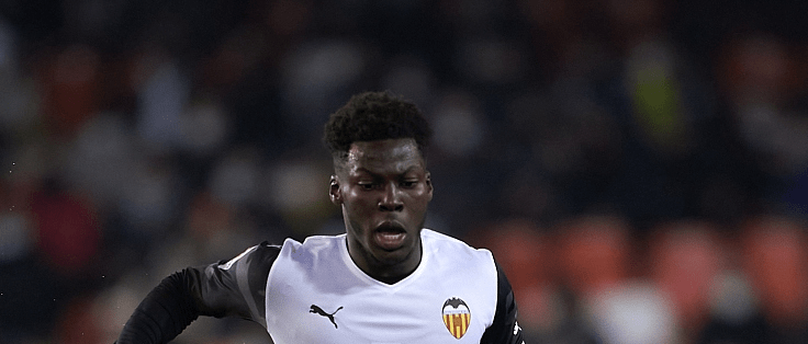 开云体育登录-瓦伦西亚遭逆转，欧冠之路尽在指间！