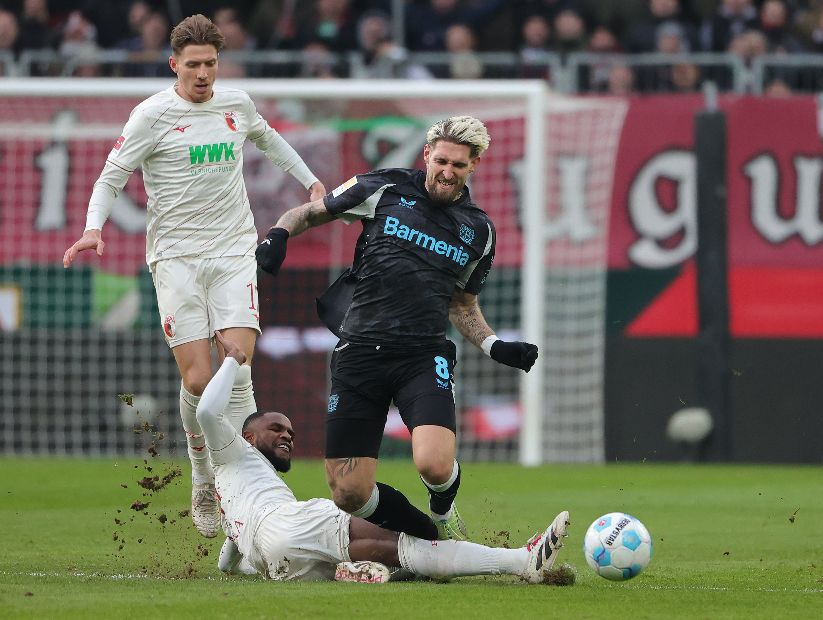 多特蒙德客场绝杀奥格斯堡，豪取三分