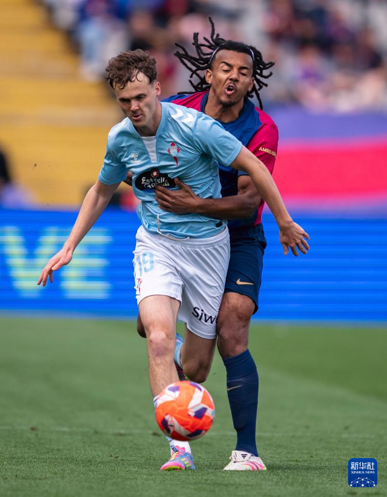 紧急战役！巴塞罗那战胜悬崖边缘的简单介绍