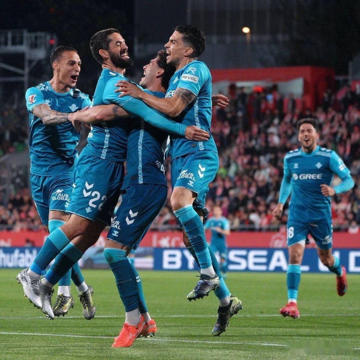 贝蒂斯球员被罚下场,影响球队比赛节奏 贝蒂斯球员被罚下场,影响球队比赛节奏