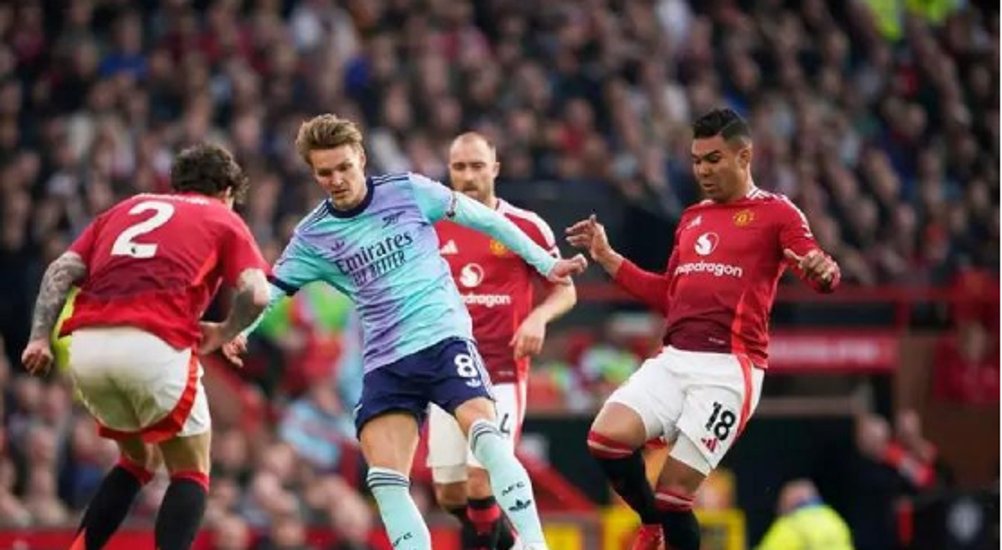 开云体育下载-阿森纳不敌利兹联憾失胜利良机