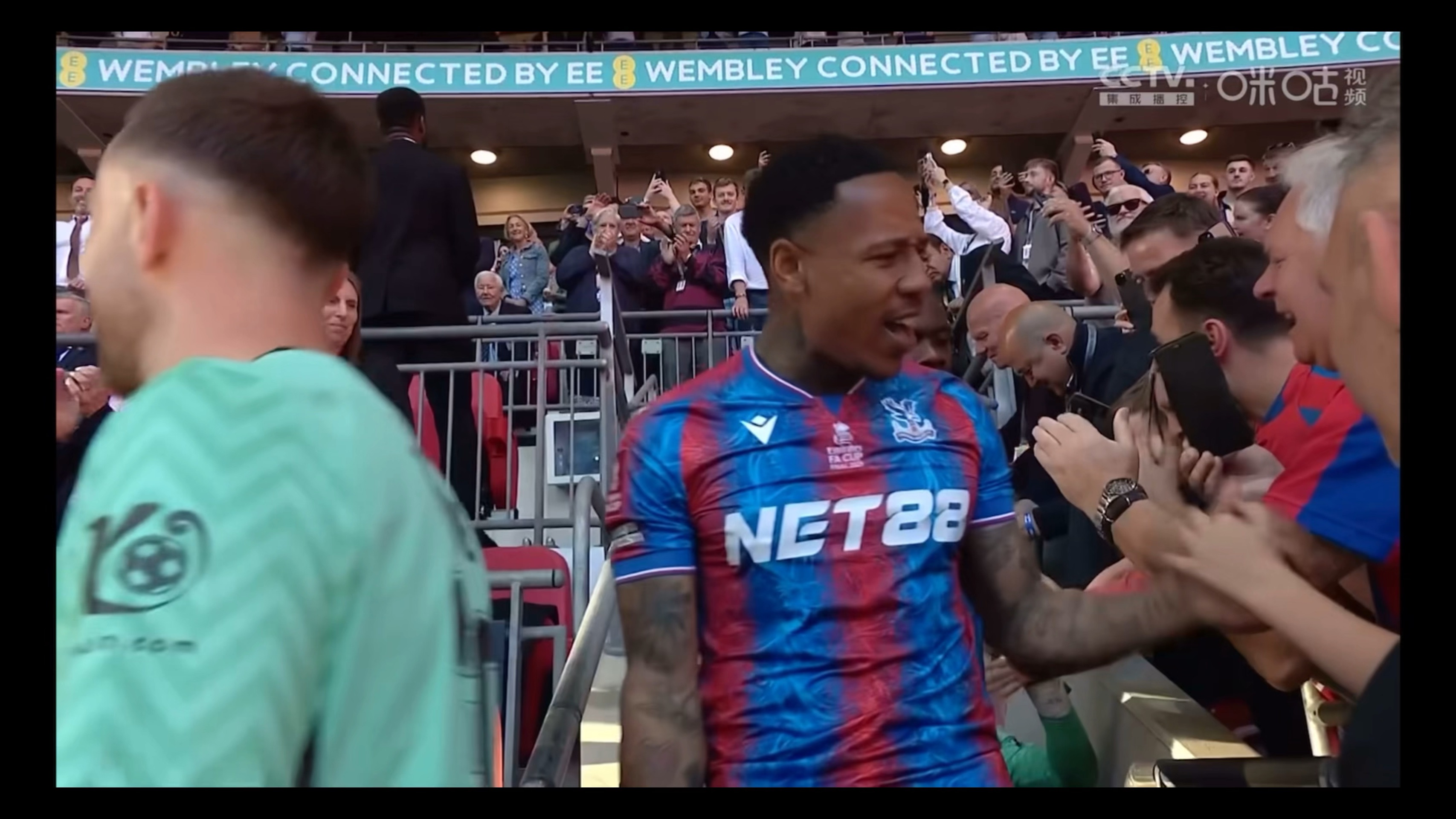 开云体育中国-英格兰队取胜委内瑞拉，备受关注的比赛成功举办