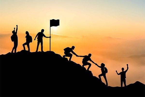 南锡队在比赛中展示了强大的团队凝聚力