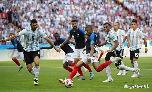 包含地位角逐激烈,球队决战争夺的词条 包含地位角逐激烈,球队决战争夺的词条