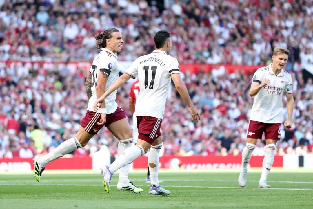 阿森纳客场小胜,争冠希望再度升温 阿森纳客场小胜,争冠希望再度升温