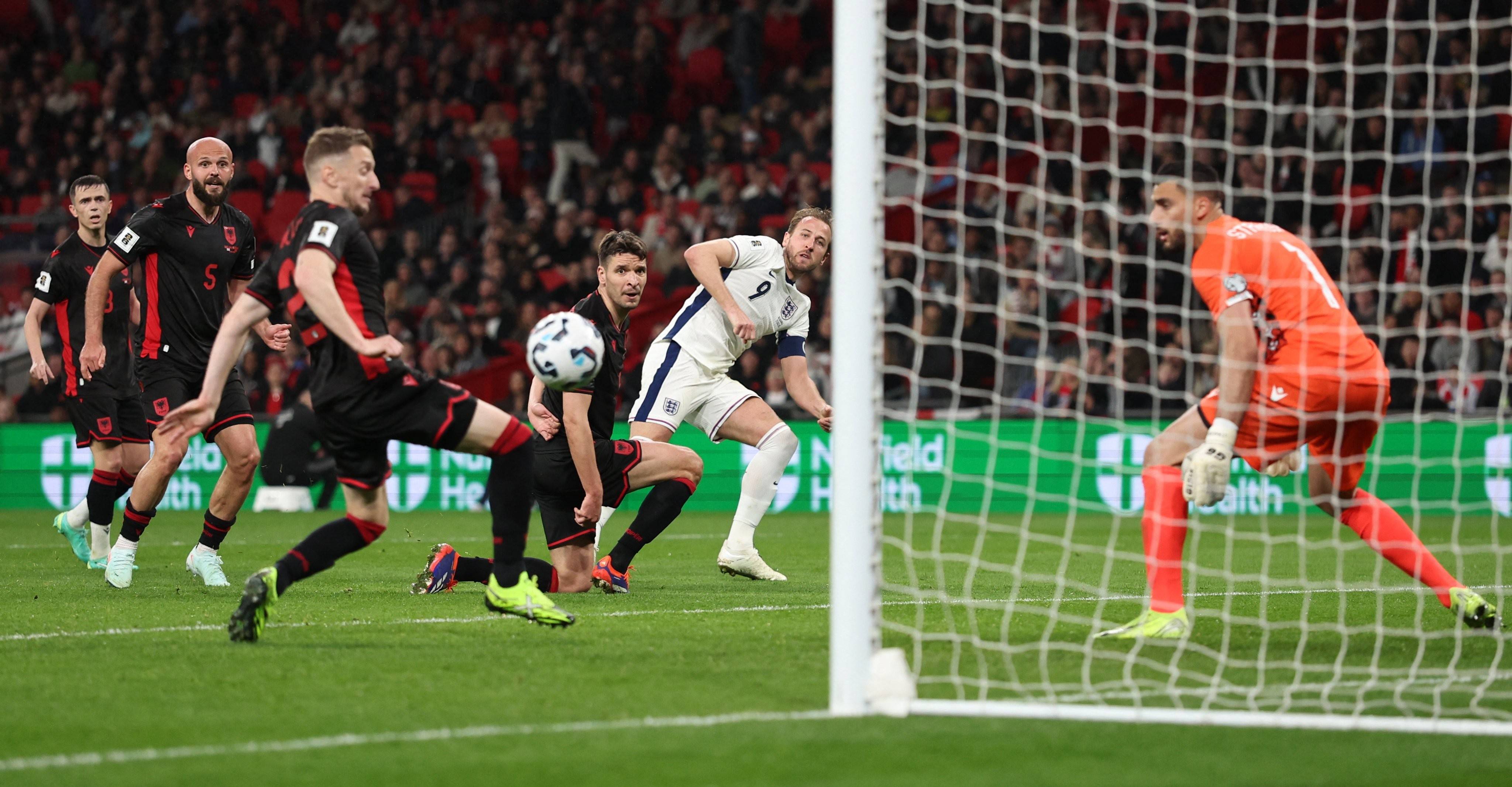 英格兰阵容大调整,备战淘汰赛前夺胜的简单介绍 英格兰阵容大调整,备战淘汰赛前夺胜的简单介绍