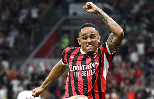 西班牙击剑选手奋勇争先，在比赛中崭露头角的简单介绍