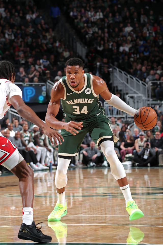 开云体育官网-关于雄鹿大胜公牛，字母哥高效砍下40分的信息