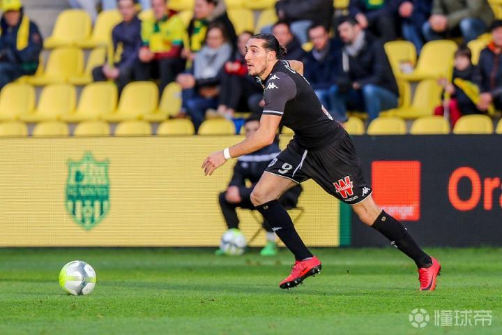 卡昂战平波尔多,积分榜略显颓势 卡昂战平波尔多,积分榜略显颓势