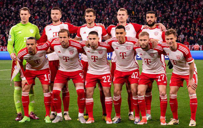 包含希腊鏖战拜仁，哈弗茨统治全场的词条