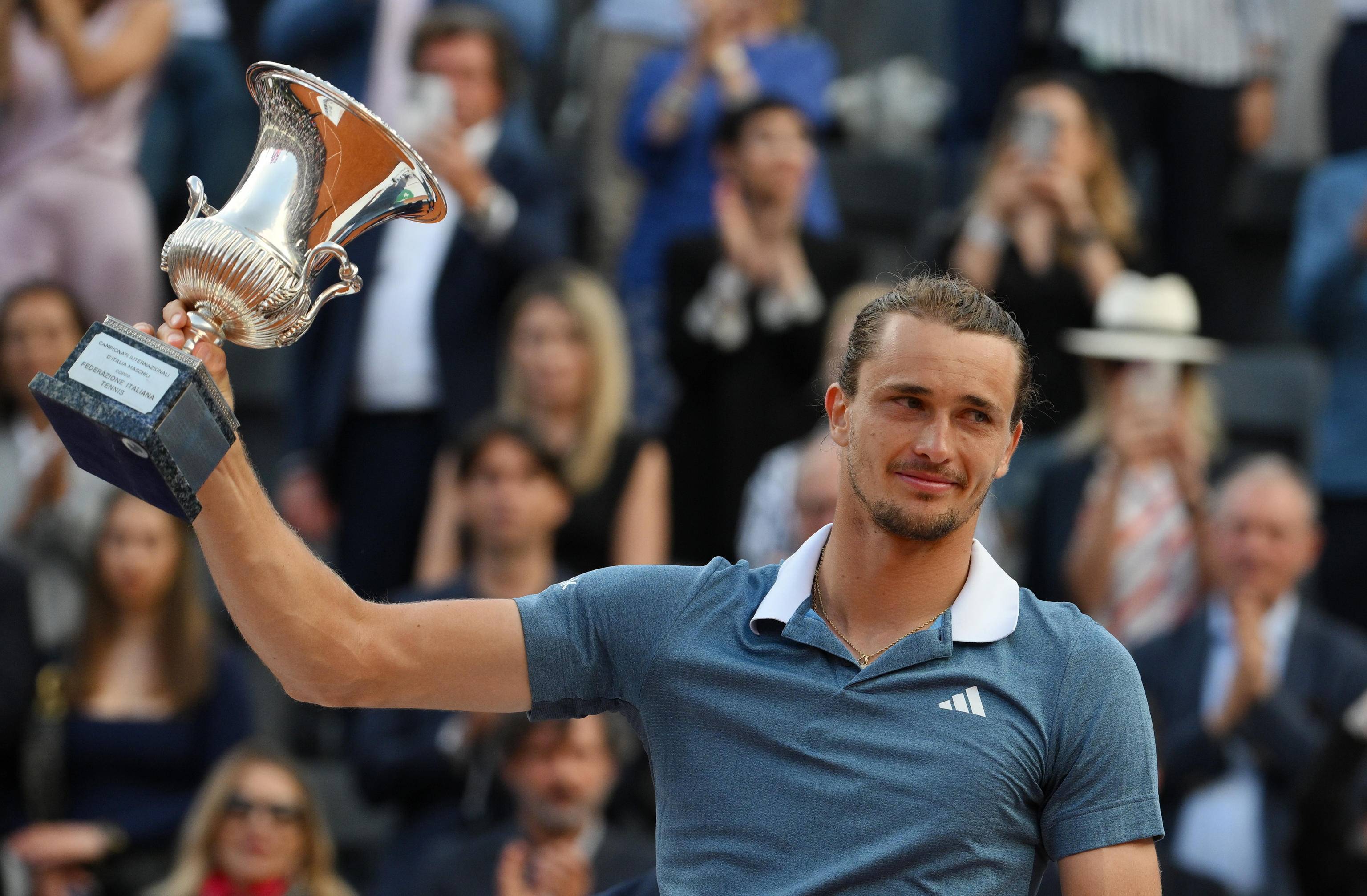 戴维斯杯翻盘美网,兹维列夫刷新纪录的简单介绍 戴维斯杯翻盘美网,兹维列夫刷新纪录的简单介绍