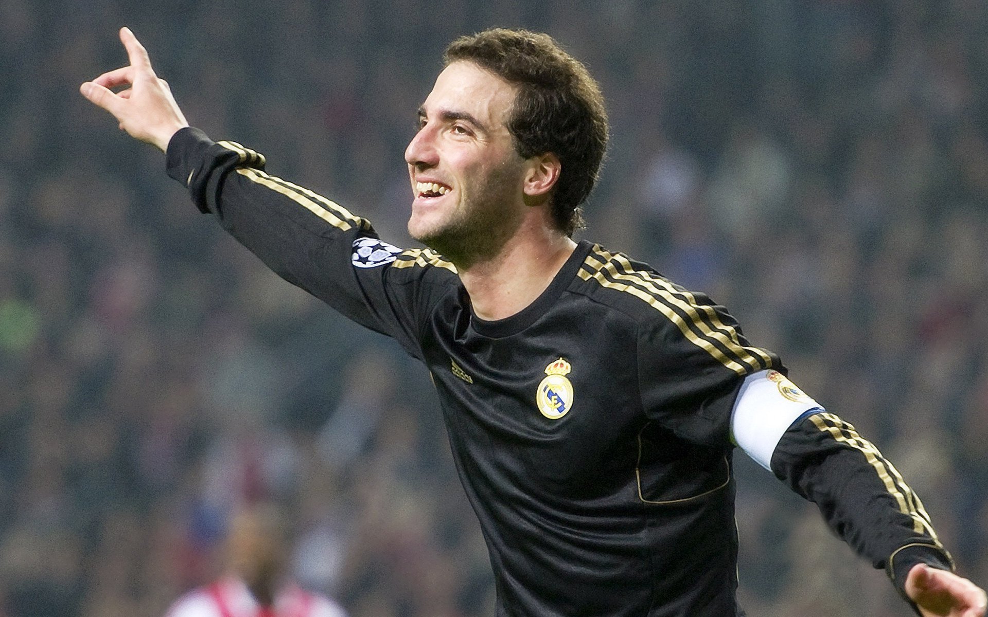 开云体育中国-北欧童话！哈弗茨单骑救主演绎丹麦奇迹